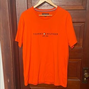 🧡Tommy Hilfiger Tee-Shirt  Mens XL